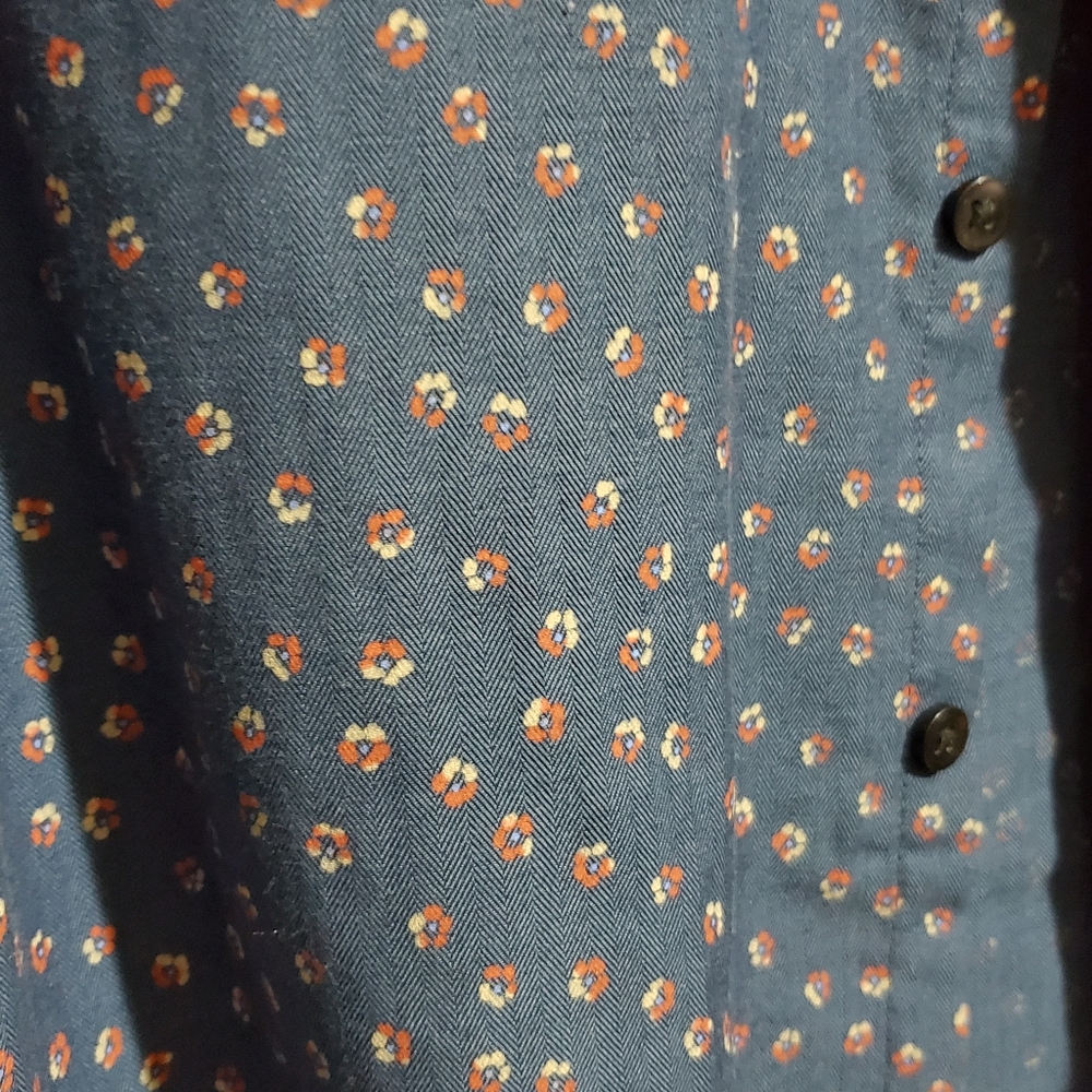 Van Heusen Floral print shirt - Picture 3 of 6